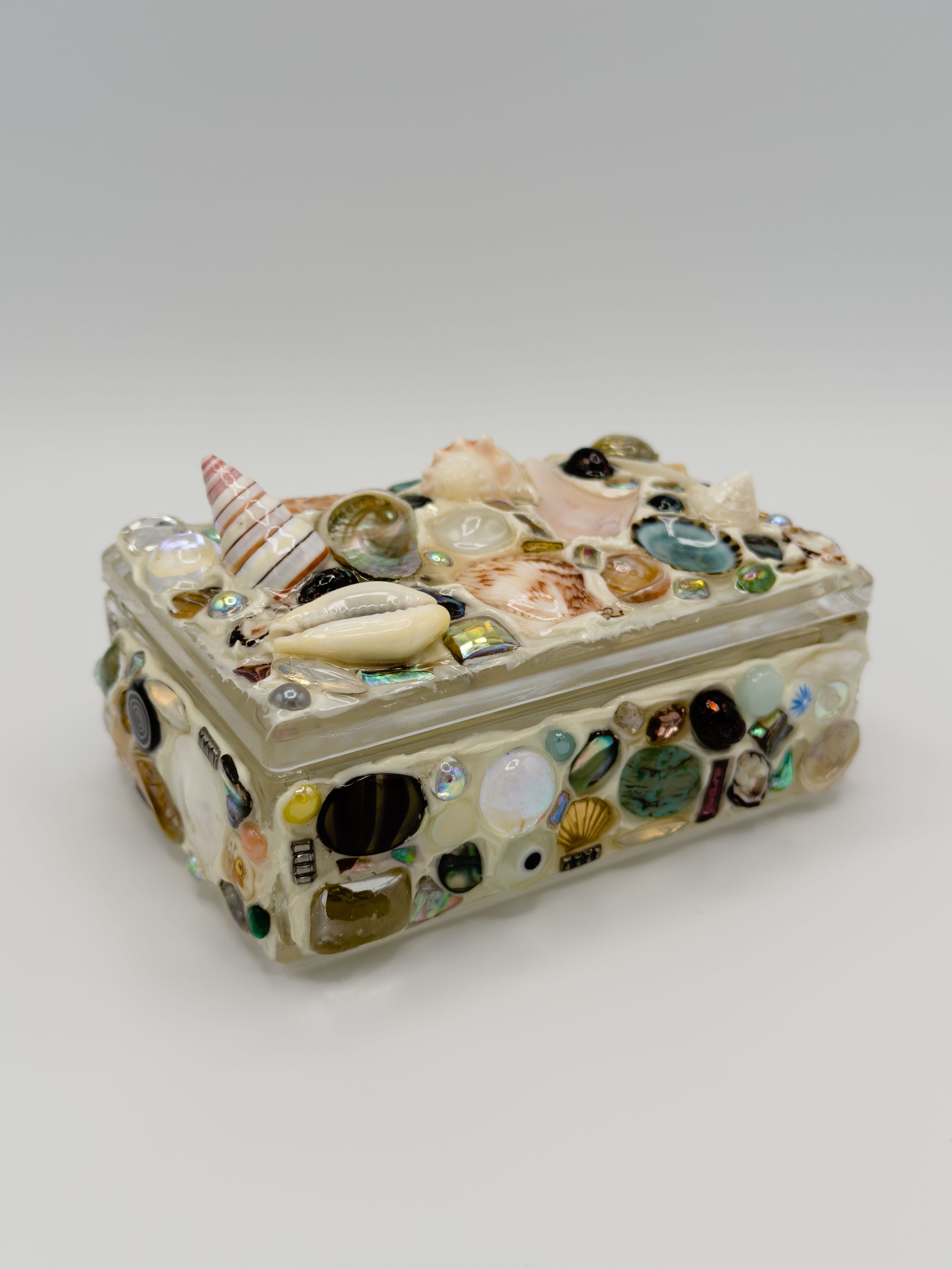Beaches & Cream Stash Box