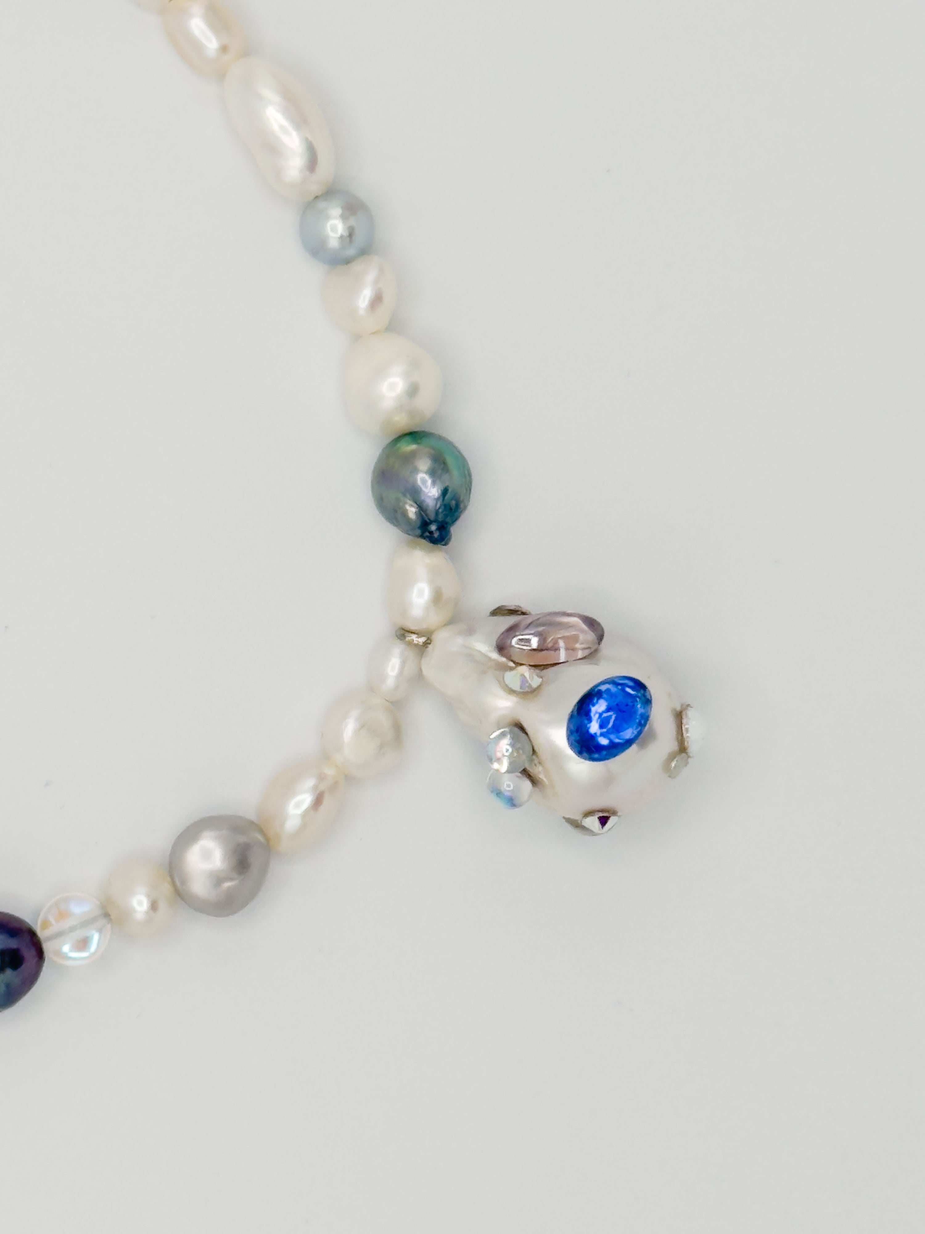 Gwen Beaded Pendant Necklace